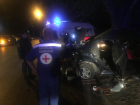 В Ростове мужчина на BMW врезался в дерево и погиб