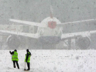 Обильный снегопад в Москве стал причиной отмены авиарейса в Ростов-на-Дону