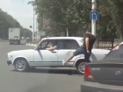 «Сдали нервы»: закончившийся массовой дракой дорожный конфликт попал на видео под Ростовом
