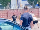 В Ростове мужчины подрались у автомойки за место и применили перцовый газ