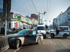 Опубликовано видео с регистратора «Мерседеса», который протаранила полицейская машина в центре Ростова