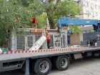 В Ростове начали сносить незаконные киоски