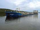 В Ростовской области танкер с мазутом получил пробоину в корпусе на реке Дон