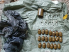 В Ростовской области задержали военного, который спрятал в поле мешок с гранатами