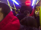 Давка в автобусах Северного сводит людей с ума: пенсионерка устроила проповедь на маршруте 47