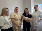 Ростовские врачи выходили новорождённую весом 580 граммов