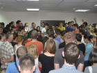 В Ростове студентов ЮФУ выселяют на улицу из общежития