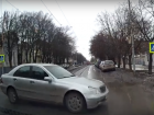 «Опасная женщина» попала на запись видеорегистратора  в Ростовской области