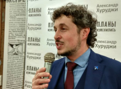 Бывший заключённый ростовского СИЗО написал книгу и презентовал ее в 200 метрах от изолятора