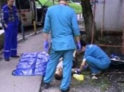 Ростовчанин после ссоры с девушкой упал с балкона и погиб 