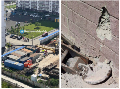 В Ростове в Суворовском рухнул автокран возле жилого дома