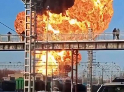 Из-за схода вагонов в Тамбовской области задерживаются поезда, следующие через Ростов