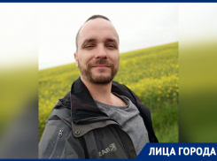 «Когда ребенок красит черным цветом лист — это счастье»: арт-терапевт из Ростова — о работе с детьми с ОВЗ