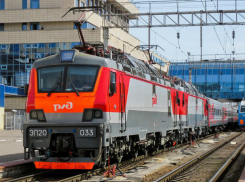 Дополнительные поезда поедут на майские праздники из Ростова в Сочи и Кисловодск