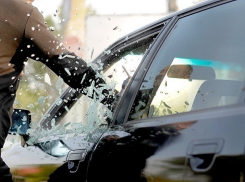 Серию издевательств над припаркованными в Ростове «навороченными» автомобилями совершил мужчина из Сальска