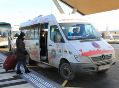 Обещанные дополнительные автобусы в «Платов» оказались фикцией 