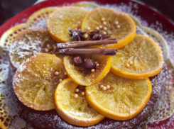 Фирменным рецептом домашего апельсинового пирога поделилась ростовчанка Полина Диброва