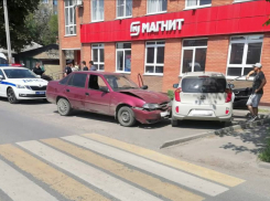 В Батайске водитель с инфарктом устроил ДТП