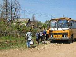 Водитель школьного автобуса возил детей по опасному маршруту в Ростовской области
