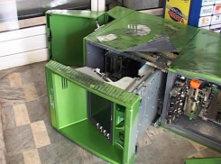 В Ростовской области грабители вскрыли банкомат в здании администрации 