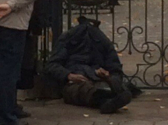 Обездвиженное мужское тело без головы возле ворот больницы шокировало ростовчан