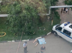 В Шахтах мужчину зарезали из-за слишком громкой музыки