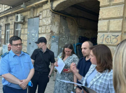 В Ростове жители аварийного дома на Станиславского отказываются переезжать