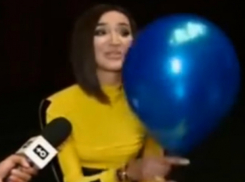 Ольга Бузова с шаром пожелала на видео бывшему мужу с его ростовской любовницей «гореть в аду»