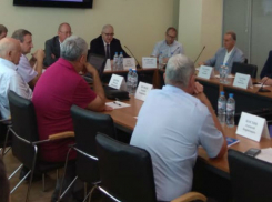 Чиновники в спешном порядке раздали за полгода десятки разрешений на застройку Ростова