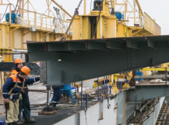 Ворошиловский мост Ростова дополнили новыми деталями 