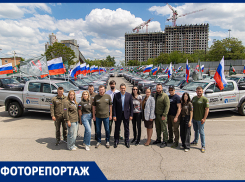 50 пикапов для СВО: ССК и Народный фронт передали военным технику высокой проходимости