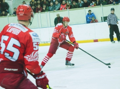 Перед началом сезона хоккейный клуб «Ростов» проведет два товарищеских матча