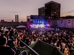 В Ростове отменили все концерты на крыше «Астора» до окончания СВО