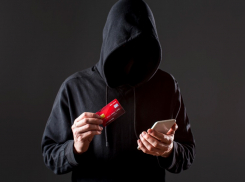 Мошенники выманили у 65-летнего жителя Батайска 1,67 млн рублей