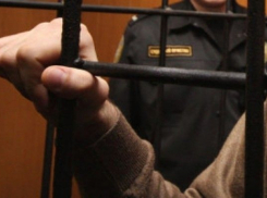 В Ростове средь бела дня ограбили женщину, которая разносила пенсии
