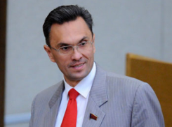 Депутат Владимир Бессонов в пятый раз не явился в суд