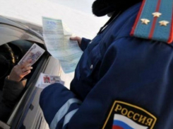 В Ростовской области полицейские вымогали 15 тысяч у пьяного водителя 