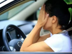 «Чудесное спасение» недавно получившей права молодой автоледи произошло на «опасной горке» Ростова