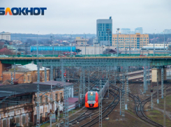 В Ростовской области задерживаются пригородные поезда из-за технического сбоя