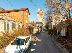 В Ростове мужчина с аэрозольным пистолетом напал на полицейского