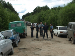 В отношении ростовчан, избивших и покусавших полицейских, возбуждено уголовное дело