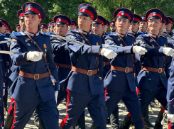 В Ростовскую область с парада Победы в Москве вернулись казаки
