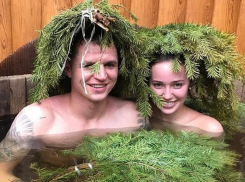 «Обнаженным фото» в бане с ростовской любовницей Дмитрий Тарасов разозлил поклонников Ольги Бузовой 