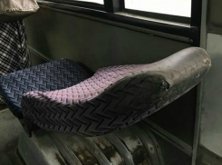 «Роскошные лежачие» места в маршрутке вызвали бурное негодоввание у жителей Ростова