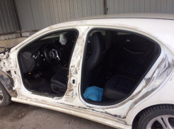 Опубликованы фото жуткого преображения авто Mercedes ростовской девушки