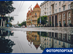 Красота в отражении: оригинальный взгляд фотографа на самые красивые здания Ростова-на-Дону