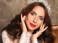 Получившая приглашение побороться за корону «Миссис Вселенная 2017»  ростовчанка взяла паузу на раздумья