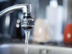 Жители двух городов Ростовской области лишились воды из-за коммунальной аварии