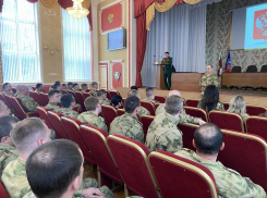 Ростовского контрактника приговорили к шести годам колонии за побег из воинской части