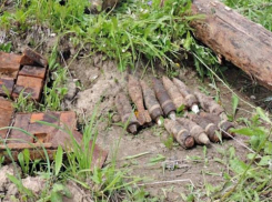 Склад боеприпасов времен ВОВ обнаружили в Ростовской области